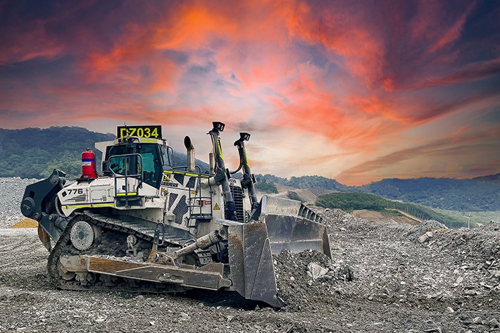im_mining's tweet photo. .@Liebherr has rolled out its first #PR776 mining #dozer in #Indonesia at a copper & gold mine. The commissioning of the 70 t machine marks another major milestone for the model which is also the world's largest hydrostatically driven dozer https://t.co/2Lt69TVUUM https://t.co/htasWLRY4w