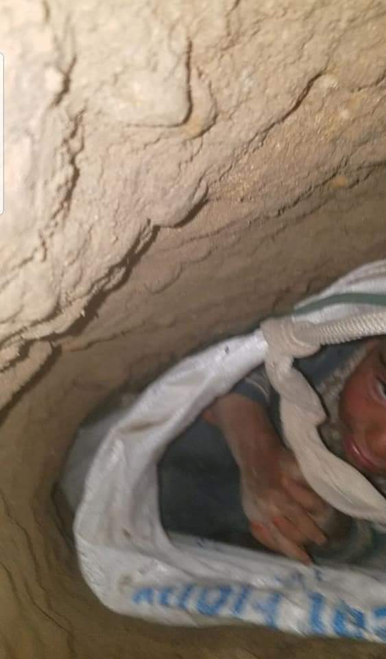 ArinNehal's tweet photo. انا الله وانا الیه راجعون
ماته نن تر ټولو غمجنه ورځ😭🤲🤲زابلی ماشوم حيدر جان آرام شو
خو په غم يې ټول هېواد نارامه کړ.😭 https://t.co/b8yXxuRgkE