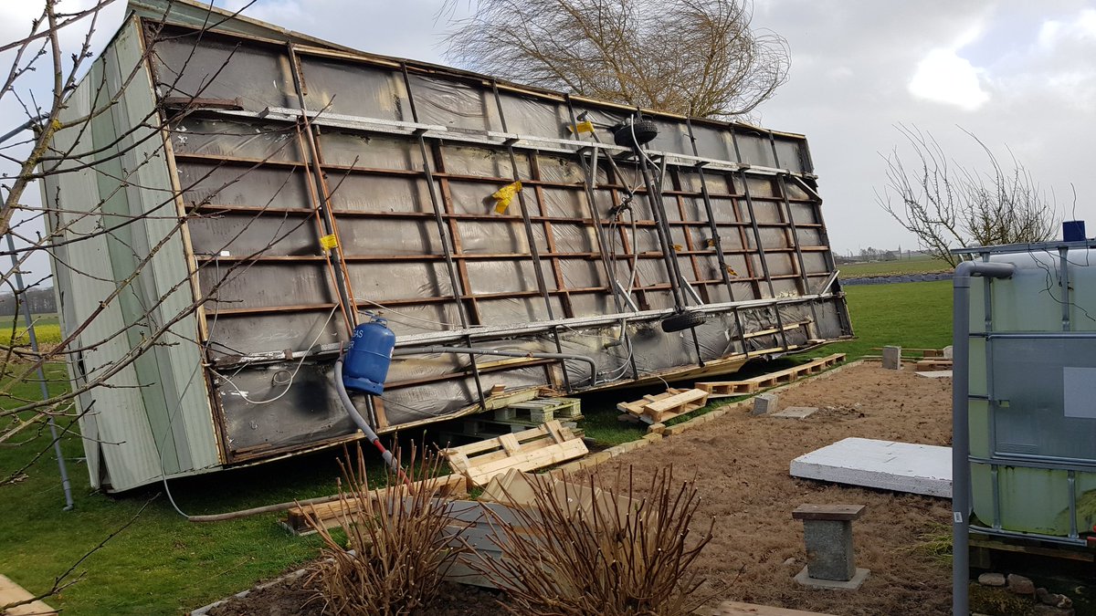 mijnheerEdgar's tweet photo. *This tweet didn't age very well.*
RIP woonwagen. https://t.co/GgETuwYa9f