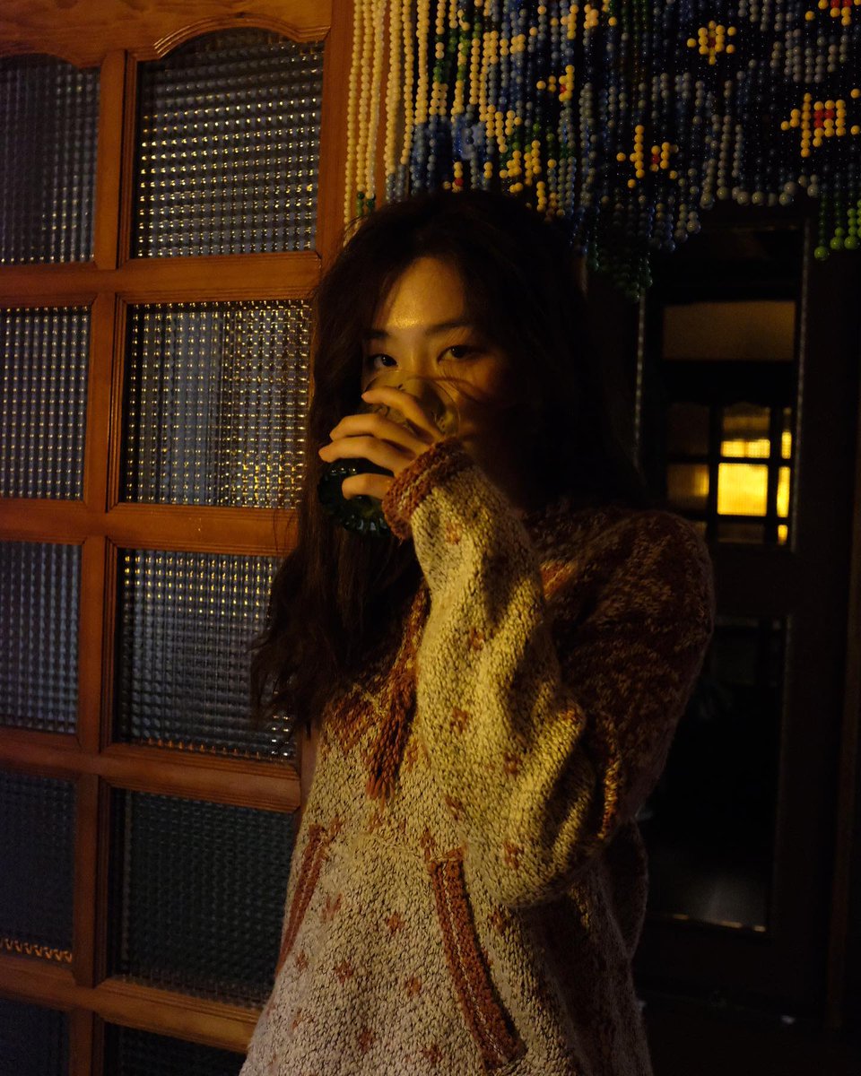 seulgikpics's tweet photo. just kang seulgi, the prettiest woman alive. https://t.co/VbxBQLmIeu