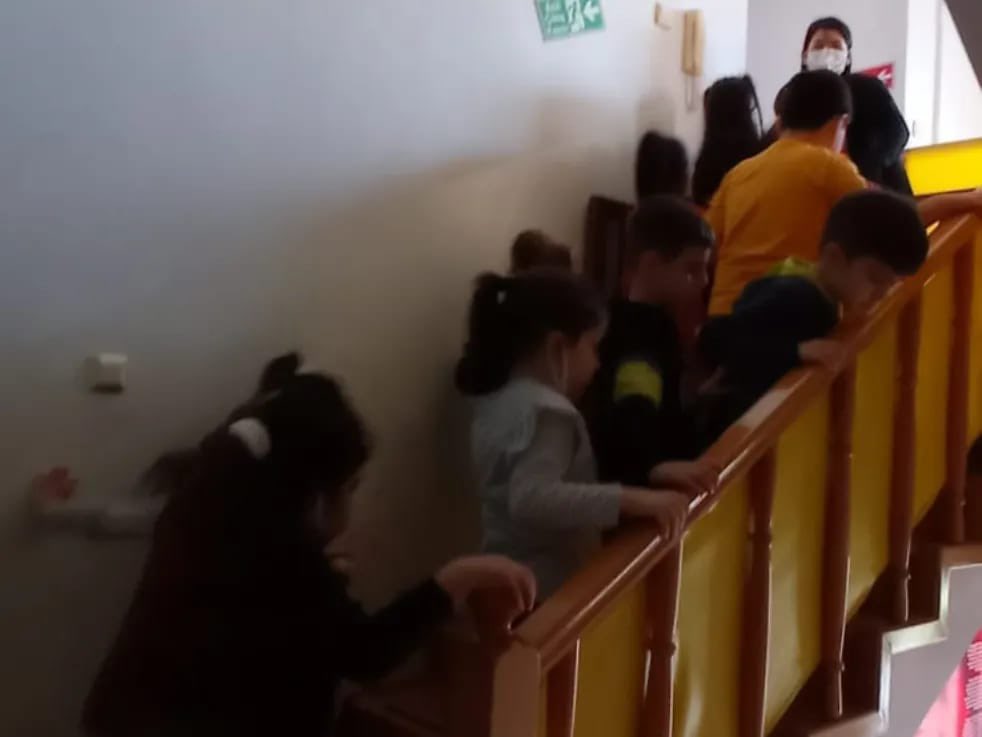 "Günebakan Okullar" kardeş okul projesi kapsamında kardeş okulumuz Fatma Aliye Anaokulu sabahçı sınıfını okulumuzda misafir ettik birlikte etkinlikler planlayıp oyunlar oynadık. 
@fatmaaliyeanaokulu <a href="/bafra_mem/">Bafra İlçe Millî Eğitim Müdürlüğü</a> <a href="/mehmetalikatip1/">Mehmet Ali KATİPOĞLU 🇹🇷</a> #günebakanokul #kardeşokul