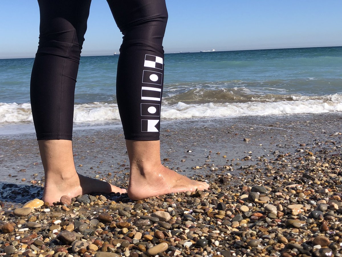 VaarStudio's tweet photo. https://t.co/VwvKxGevZf #sailing #beach #icsflags #customized #albatross #vårstudio https://t.co/wvPcjIUM53