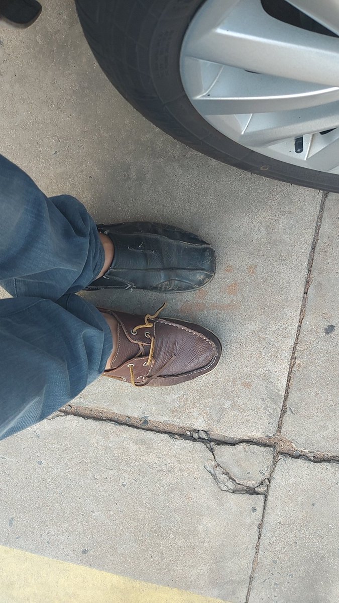 Hoy fui a mi trabajo de esta forma y el #bullying fue impresionante los comentarios de compañeros/as que son padres. Somos nosotros los que le enseñamos a nuestros  hijo?
Somos los responsables de tanto #bullying en las escuelas?