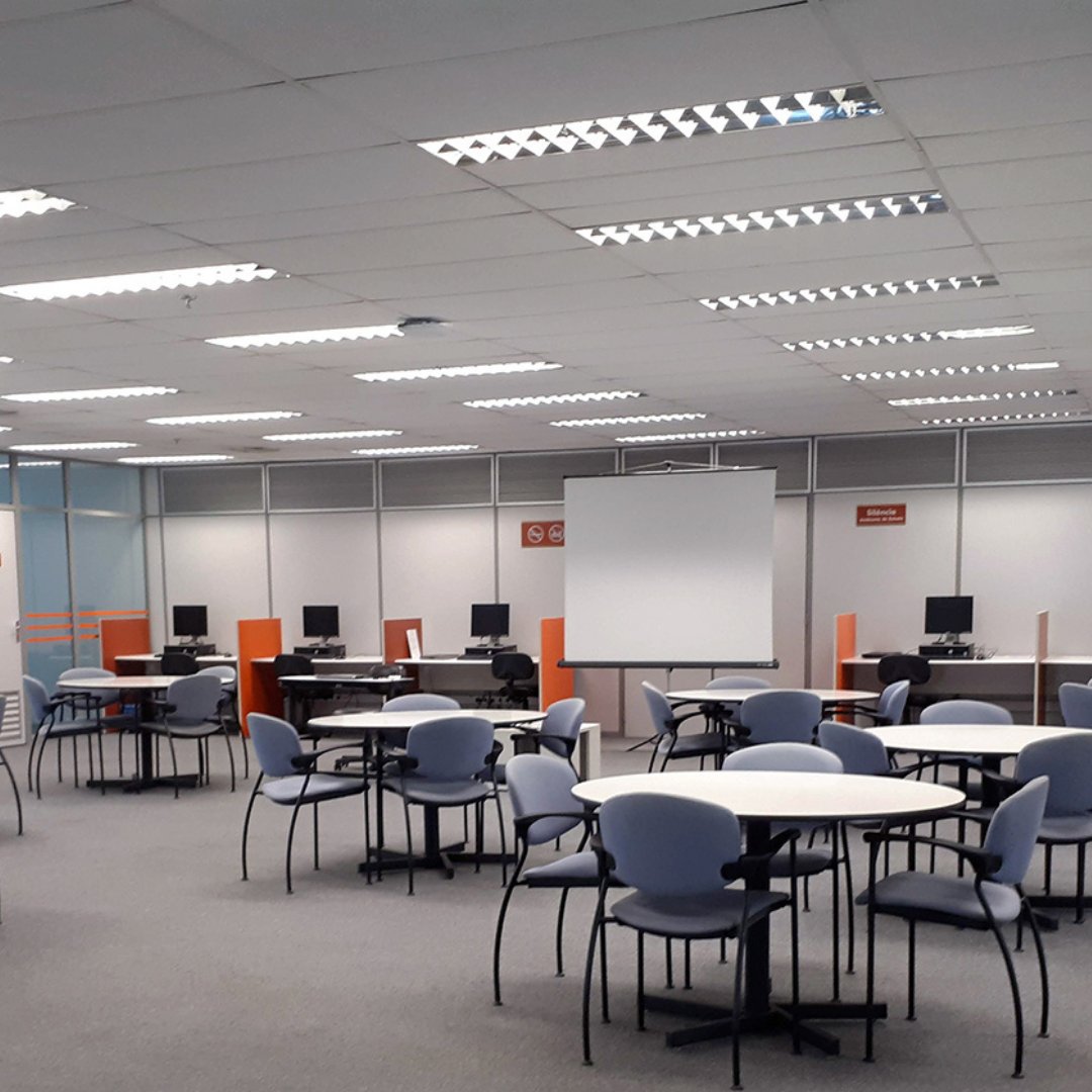 BibliotecaPUCRS's tweet image. Cantinhos da Biblio ❤️ 📍 6º pavimento – Aulas, palestras e treinamentos. Você tem saudade de algum cantinho da Biblioteca? Conte aqui nos comentários! #saudades #bibliotecapucrs #pucrslibrary