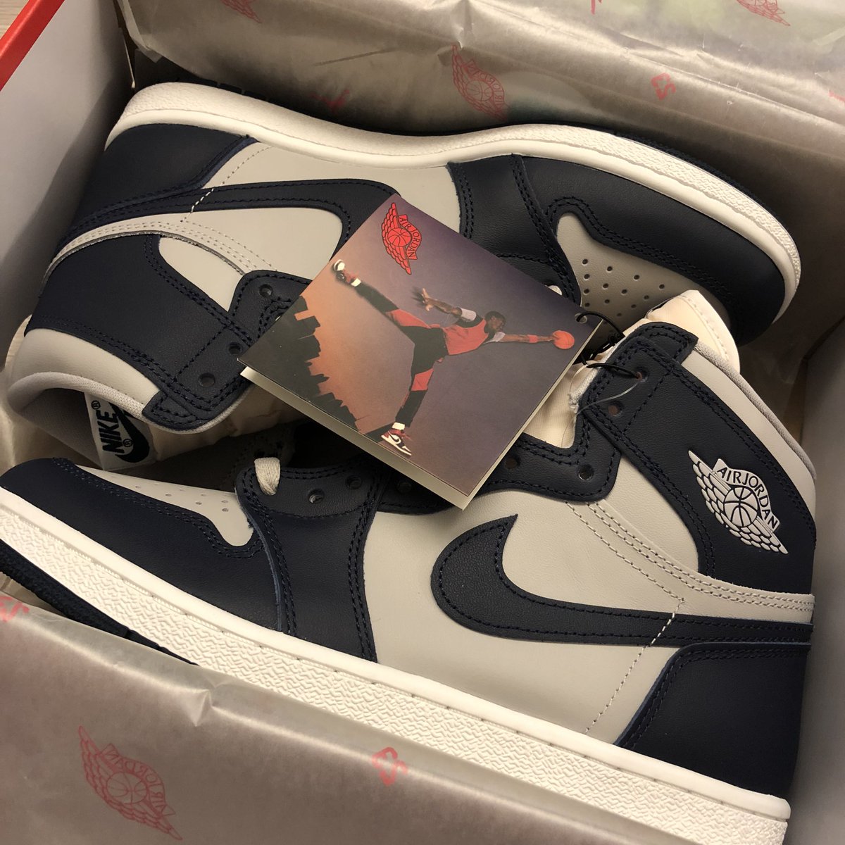 80Snkrs's tweet photo. かつてない最高の華金よ、これは https://t.co/zPLvyftHhZ