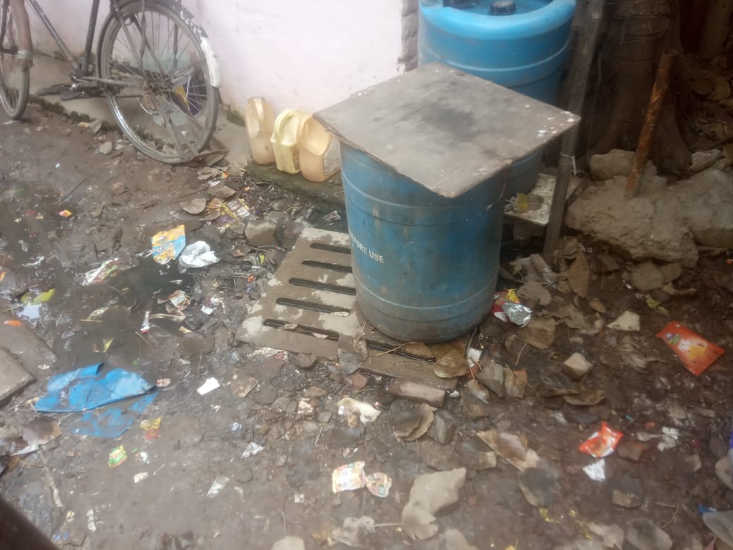 TheResp90362677's tweet photo. @CMOMaharashtra @AUThackeray @KishoriPednekar @IqbalSinghChah2 @mybmc @mybmcWardPN @BankiMistry @AlertCitizen5 @irfanmachhiwala 

Add: Bhoomi park  near Sharda vihar  building  Gayatri chawl opp Billa bong school.. https://t.co/jP90SjpBvz