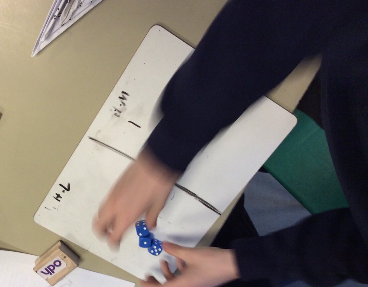 brockwellyear4's tweet photo. We are enjoying a game of Foxpaw this afternoon. Highest score so far is 68 #podkinoneear #foxpaw https://t.co/WJk9LApaOG