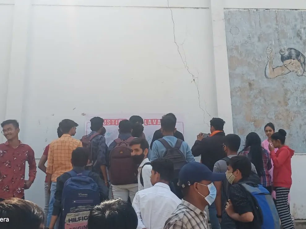 ABVP_Arvalli's tweet photo. Signature Campaign by Karyakarta's of ABVP Modasa With demand of #justiceforlavanya

#FightForLavanya
#abvparvalli
#abvpgujarat
#abvpmodasa https://t.co/TQdhIym80l