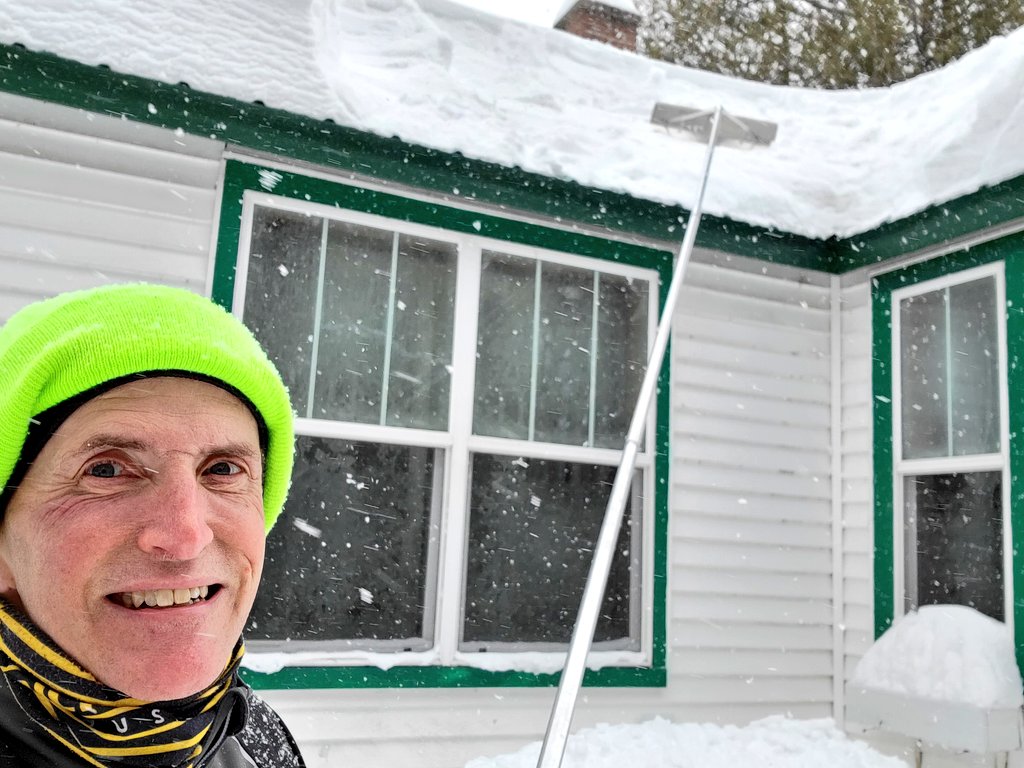 UPTreefarmer's tweet photo. It turned out to be a good week for roof raking this week! Starting to wonder how much snow will be in the yard when we open the #Airbnb in late April! 2022 is booking up quickly! #Chassell #RusticCabinWithSauna #Keweenaw #PureMichigan  #workcation https://t.co/cKMbiTRDKL https://t.co/AO27ScaieE