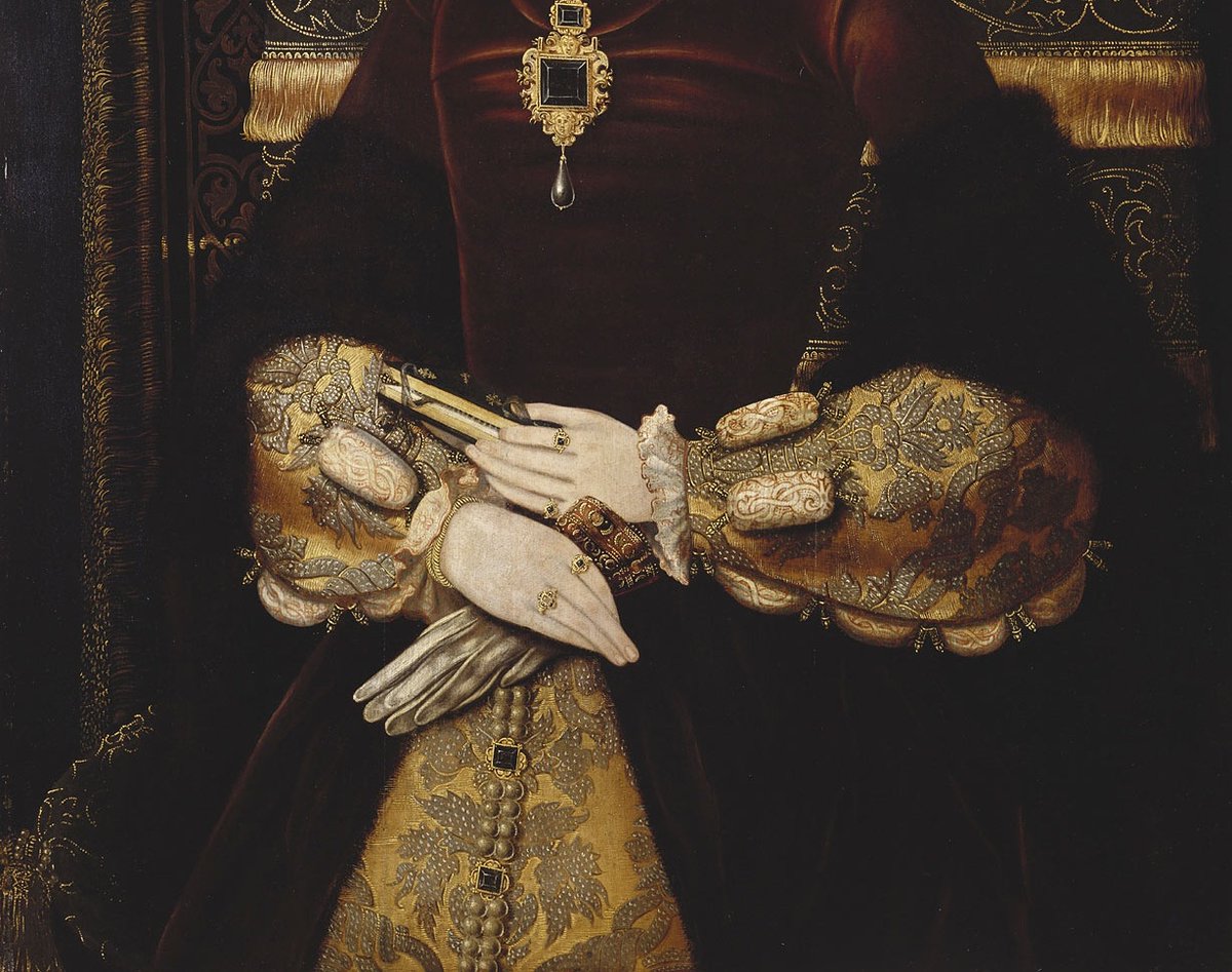 OldPortraiture's tweet photo. Born #OnThisDay in 1516: #MaryI, Queen of England (1516-58)
Portrait after #AntonisMor (1519-75), 1554-59
#MaryTudor #QueenMary #BloodyMary #Tudor https://t.co/5V7RU2NNaB