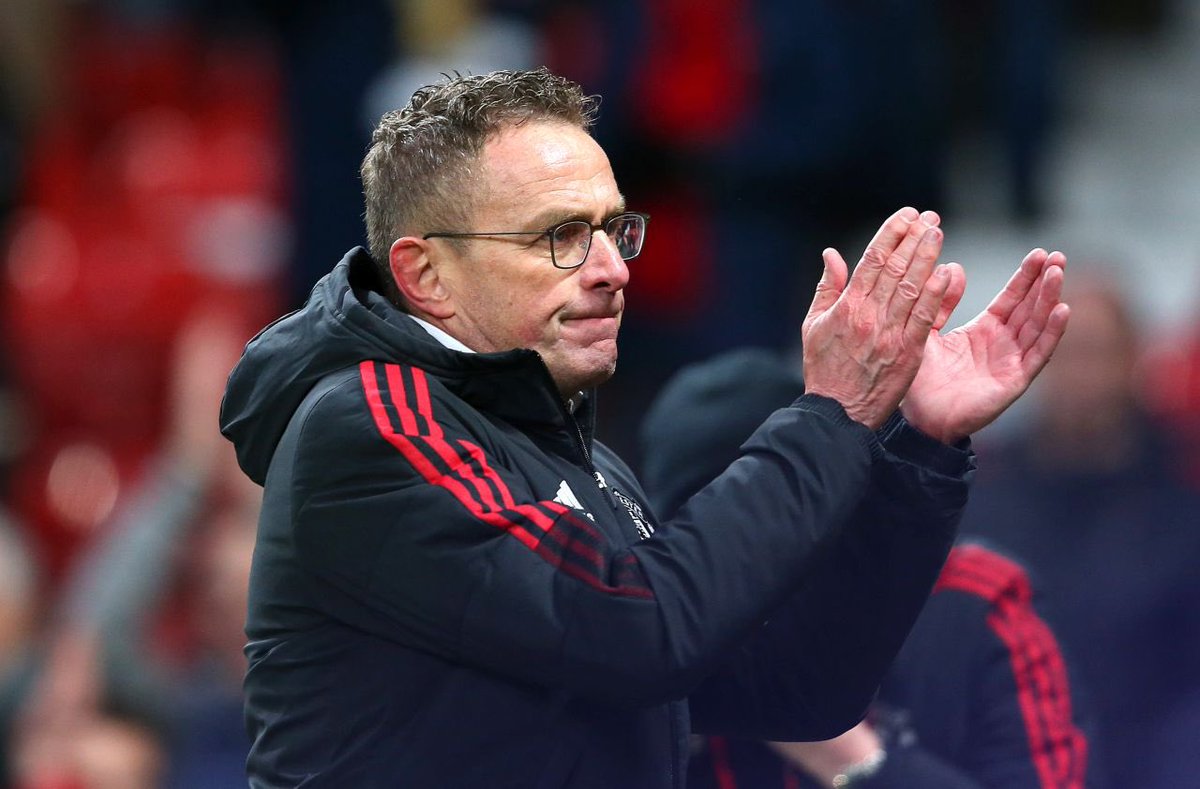 Rangnick denies rumours on Cristiano Ronaldo as new captain: “I have never spoken with any player about a change of captaincy. This has never been an issue”. 🔴 #MUFC

“It is me who decides who is captain. Harry Maguire is our captain and he will stay captain”. <a href="/lauriewhitwell/">Laurie Whitwell</a>