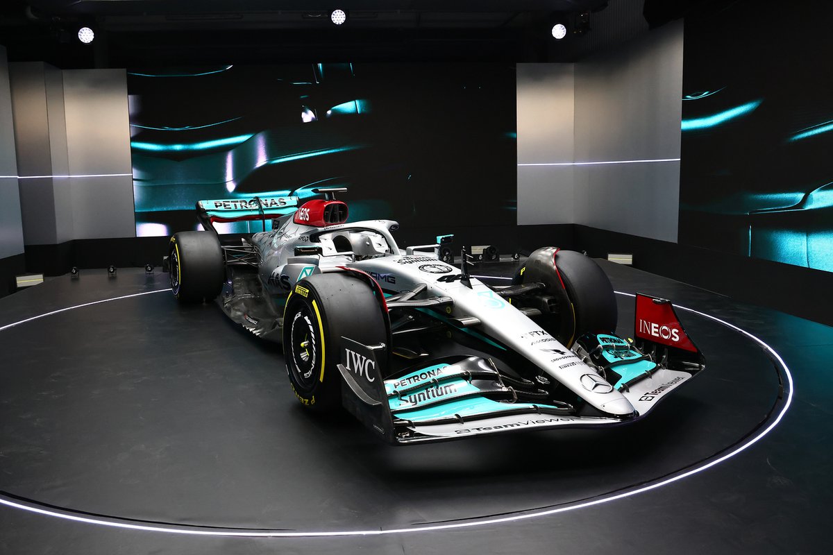 2022 season. You ready? We are. @MercedesAMGF1