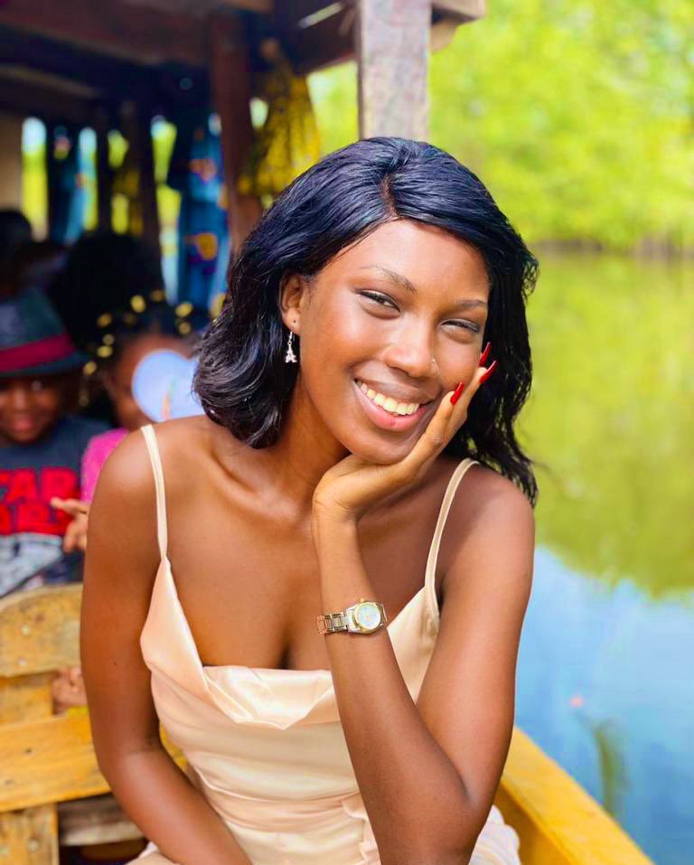 PhatimaDba tweet media