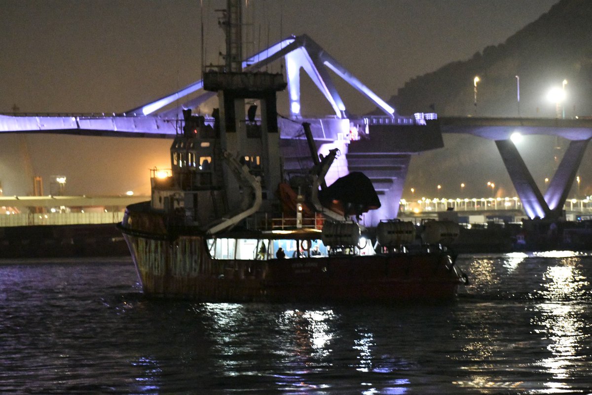 campsoscar's tweet photo. El #OpenArms vuelve a navegar en aguas internacionales. Ha costado un gran esfuerzo sortear meses de bloqueos, trabas administrativas, restricciones y pandemia,pero volvemos otra vez… https://t.co/jip7VOhcWQ