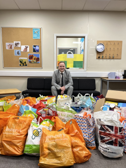 SOCA_PTA's tweet photo. Fantastic effort in the local charity day today. Your contribution has been invaluable to the success.
#CommunitySpirit
 As a school we managed to make substantial contributions to Pudsey Community Project and the Leeds North West Foodbank.
https://t.co/Lb0LSKqiuL https://t.co/SMpjQuIf4Z