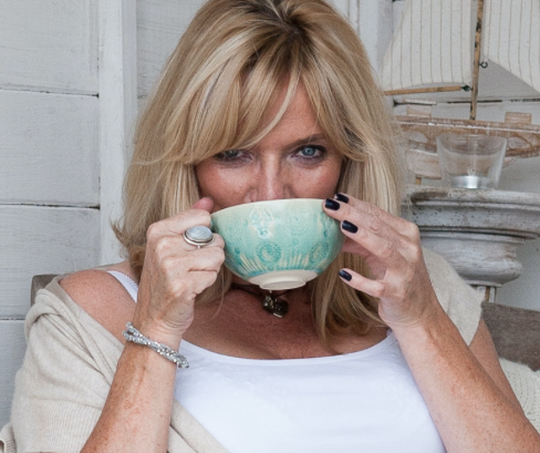 ukhealthradio's tweet photo. Chi Time with Clara Apollo @chiclara on @ukhealthradio - Tune in with your innate ability to balance for deep #trauma #healing. #Author and #coach @dawnbreslinuk shares presencing practices along with her transformation story.
 
👉🏼 🎧     https://t.co/pCMTnoOF4N #traumahealing. https://t.co/UR4jD4VPR3
