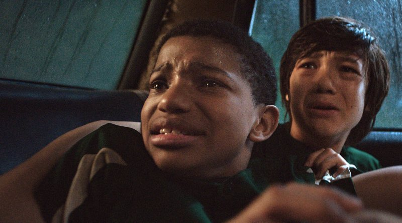 O Menino Atrás da Porta chegou ao catálogo do <a href="/globoplay/">globoplay</a>