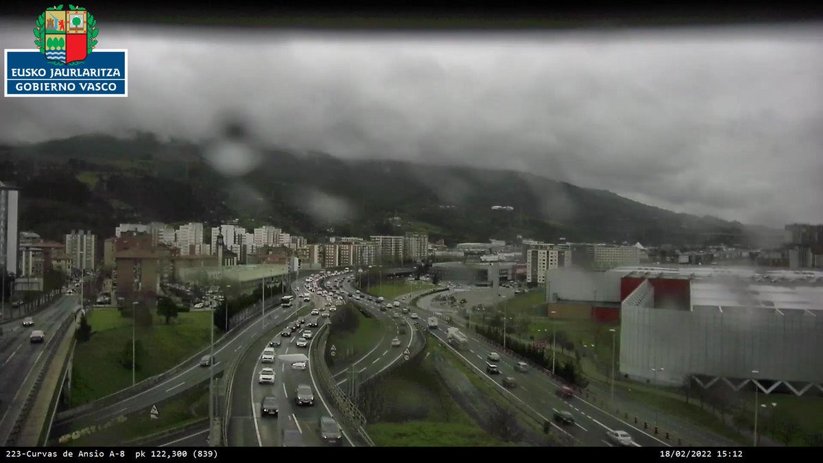 🚗🚚🛵 #Autopilaketak ❗️❗️
➡️ #A8 Km 124 #Barakaldo-n Bilboko norantzan.
➡️ #N637…
