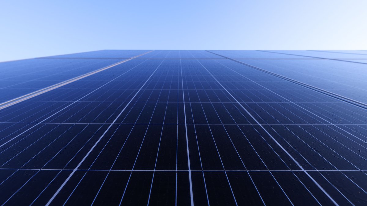 ApexCleanEnergy's tweet photo. Did you know? U.S. #renewableenergy helps to avoid over 80 million cars’ worth of carbon emissions every year, totaling over 375 million tons of CO2.
Learn more #cleanpowerfacts from @USCleanPower: https://t.co/ywVs7Jtv8T https://t.co/DrPLS76jPg