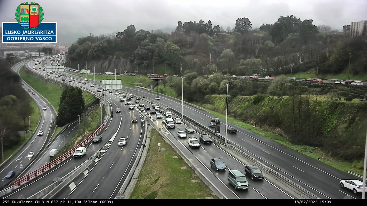 🚗🚚🛵 #Autopilaketak ❗️❗️
➡️ #A8 Km 124 #Barakaldo-n Bilboko norantzan.
➡️ #N637…