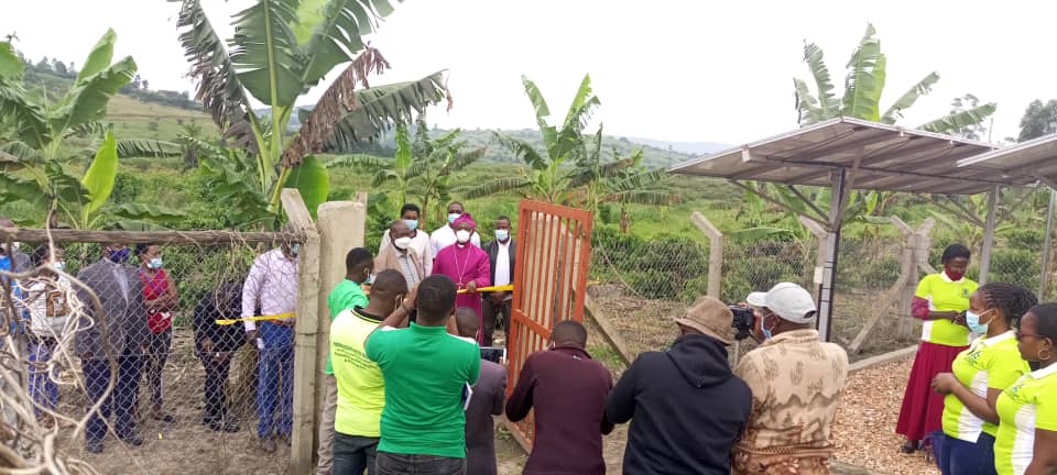 Today Hon. Mwebesa Francis Minister of Trade Industry and Cooperatives has commissioned the Kayamate Solar powered irrigation scheme in Ntungamo District@mwebesafra@mtic@kevin