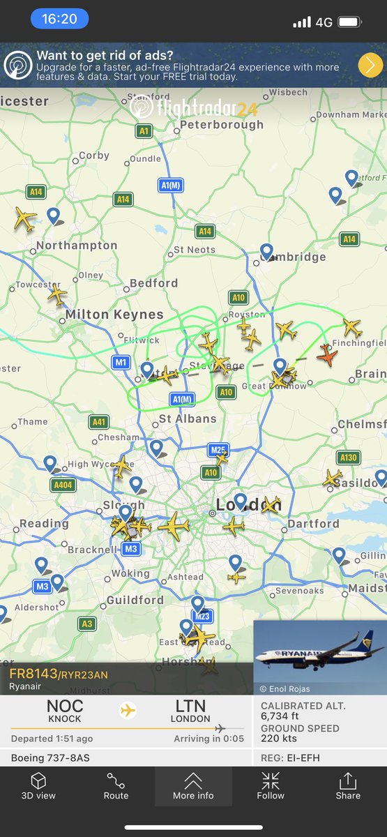 George_MJW's tweet photo. So the pilot from Ryanair is having a mare here. Misses it again and he’s gotta go. #KnockHimOut https://t.co/n5s3yuCy4n