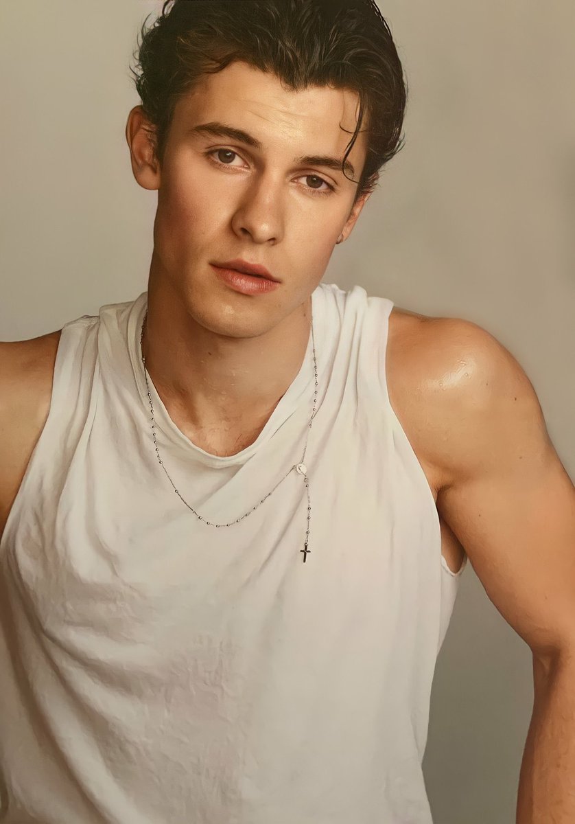 FitFamousMales's tweet photo. Shawn Mendes 🔥🔥 https://t.co/dyxHynM7ar