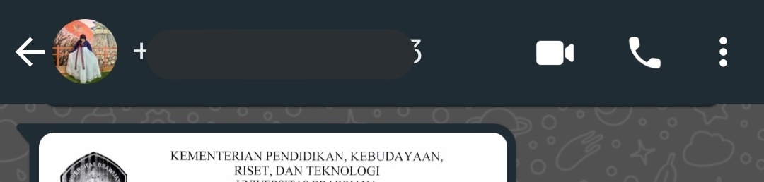 YashintaLevy's tweet photo. 2 kali dapet chat dari jisoo blackpink abal-abal. Chat selalu malem2 diluar jam kantor dia. Isi chatnya gak pernah santai selalu bikin jantung berdebar dan galau abissss. https://t.co/cX514dJc0z