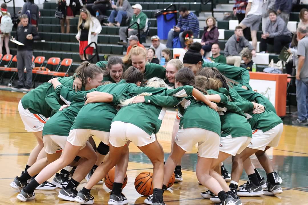 Championship Night at ELHS! Your East Lincoln Lady Mustangs take on Hickory High at 6:00pm in the battle of #1 vs #2 in the Conference Tournament Championship! Come out and Support your Lady Mustangs!  Boys Title Game to follow as our Boys take on Hickory! 🐎🐎🏆🏆