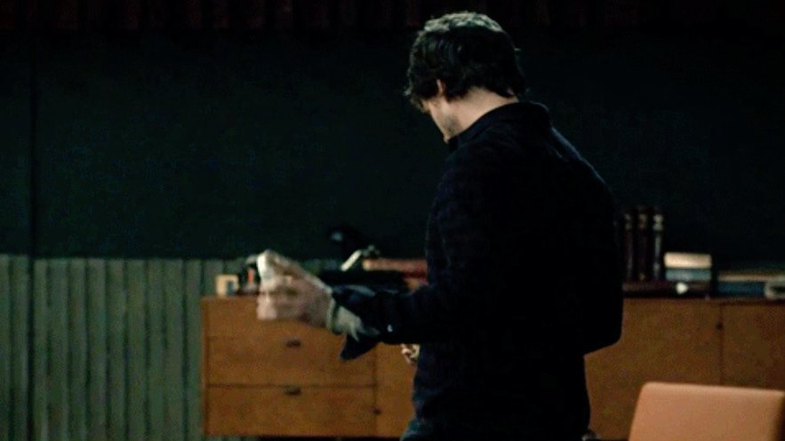 FL4tTrWXoAAD36W?format=jpg&name=900x900