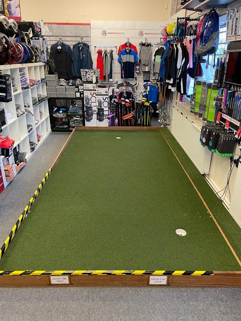 Wrag Barn Pro Shop tweet media