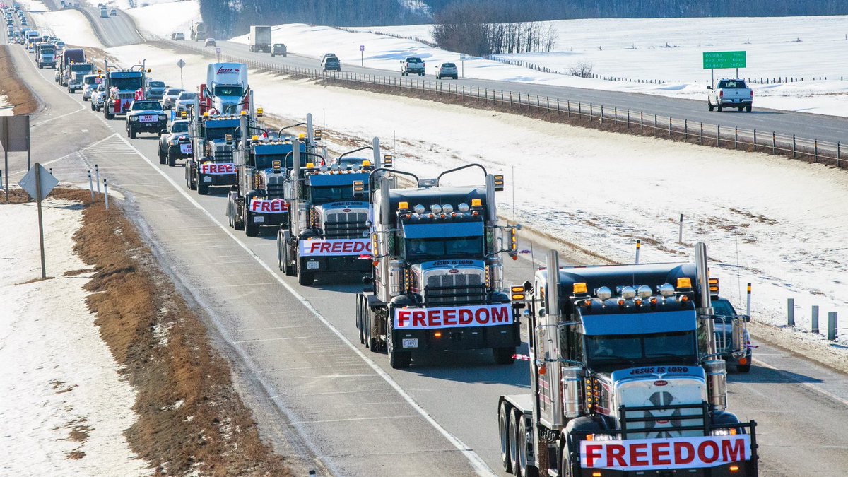 UofTJackmanLaw's tweet photo. Powers to deal with #convoy protest constrained by #Charter, uncertainty: #UofT law profs
Recap from @lawyersdailyca on the #UofTLaw snap panel Feb. 16 — comments from Profs Stacey, @KatzLarissa, @ghadfield & Roach
https://t.co/dC0wSfsl5A https://t.co/P2umlVH3Jl