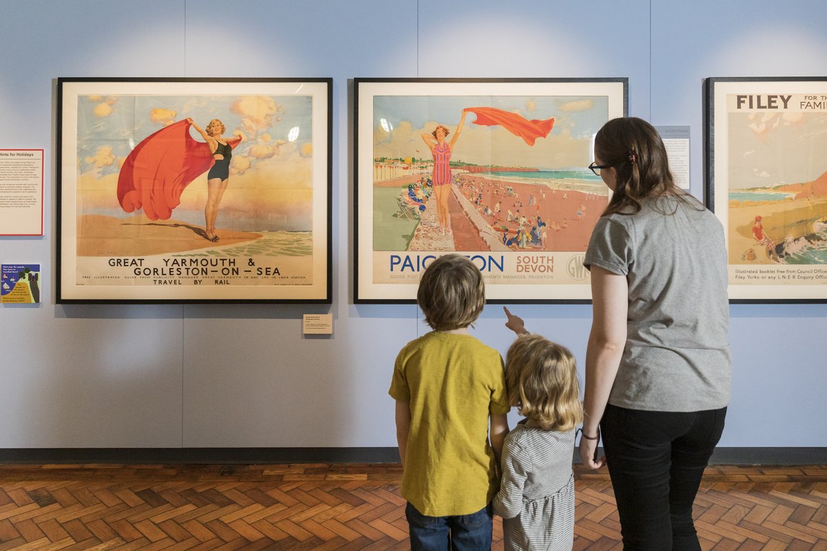 Sick of stormy weather? Our #PearsPosters exhibition at #Pontefract Museum is packed with sun, sea and sand. Don't miss your last chance to enjoy Charles Pears' vibrant vintage travel posters in his hometown. Closes Sat 26th February! expwake.co/CharlesPears
#WestonLoanProgramme