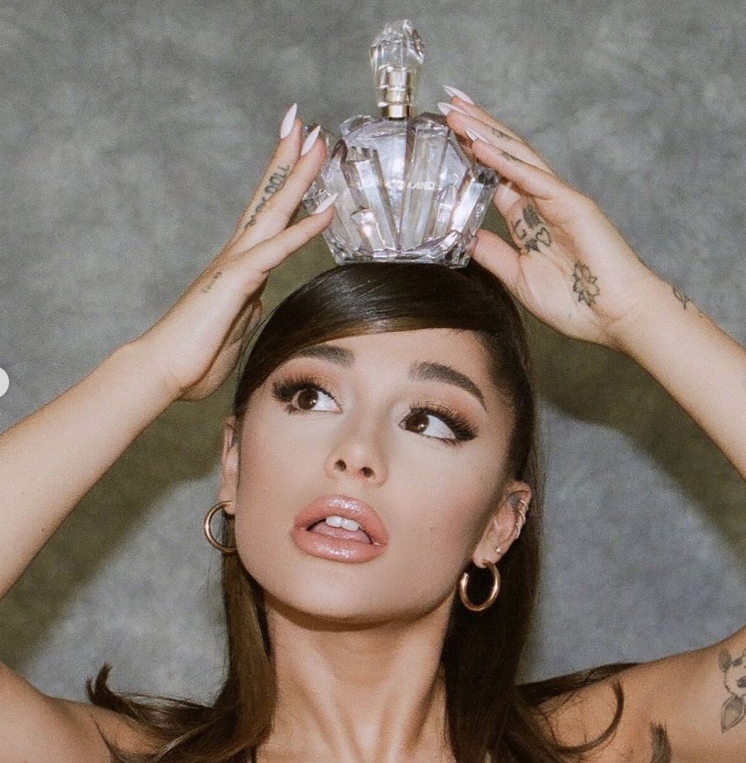CapricornFM's tweet photo. NEXT | Ariana Grande and John Legend are on the #ClassicRemake with their song "Beauty & the Beast", listen to #AddictiveSundays and connect with @MasterjaySA via WhatsApp on 079 899 6226. https://t.co/hXDPmkntiJ