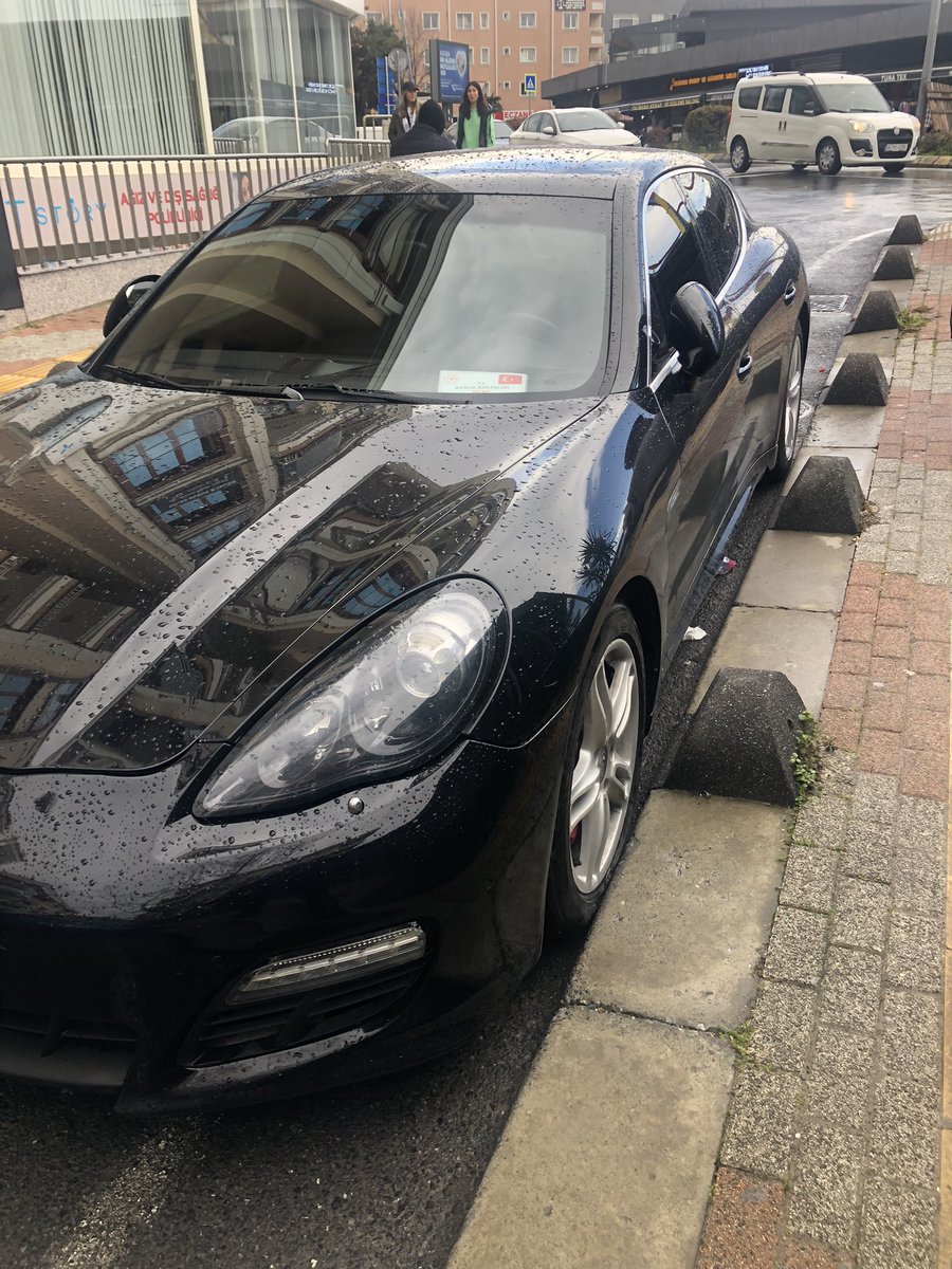 eonurcanakci's tweet image. Kıymetli dostlar bu araç sağlık bakanlığı hizmet aracıymış..

Sizce bu araç Sağlık Bakanlığının hangi hizmetinde kullanılmış olabilir ..