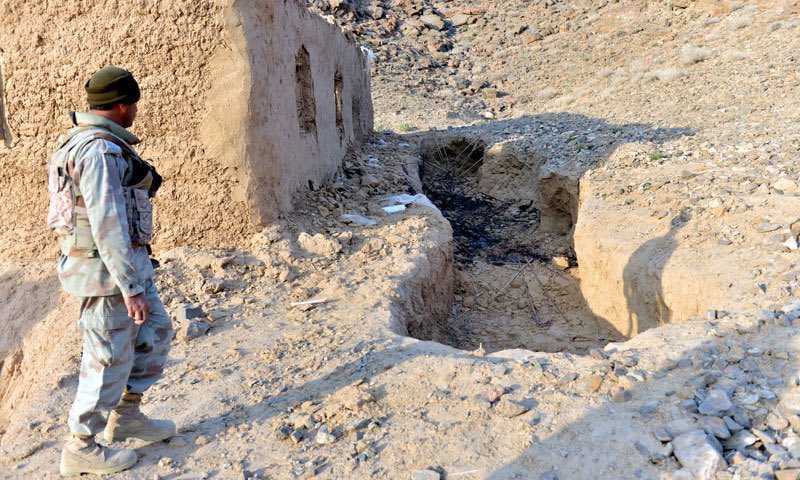 sadaf_baloch1's tweet photo. 3 years after #18FebTootakOperation, several mass graves were discovered in the village containing over a 100 dead bodies. Some of those were identified as forcibly disappeared persons picked-up by the military during operations while the rest were decomposed beyond recognition. https://t.co/KUAorIBV3h