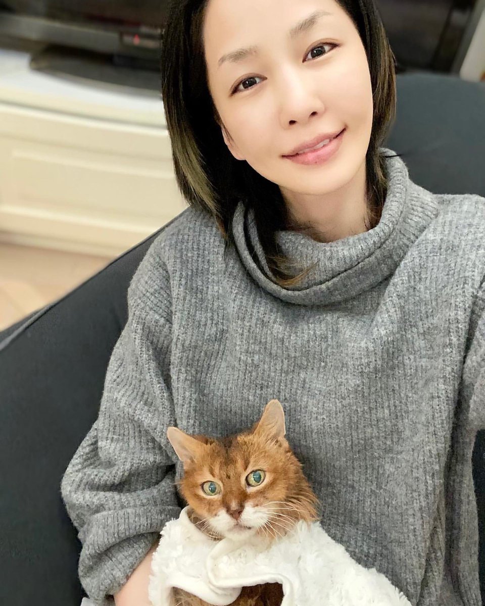 miracle1star's tweet photo. 美嘉ちゃん！
誕生日おめでとう🎉

いつまでも1番輝くSTARでいてね❗️

#中島美嘉
#誕生日
#いつもありがとう
#明日行くよ 
#早く逢いたいな https://t.co/0Rs9xCwzEm
