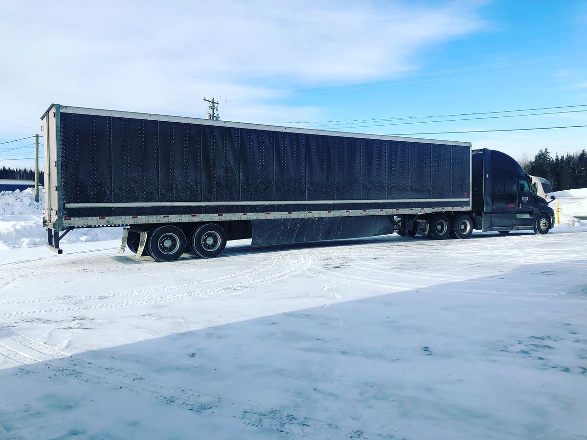 Red Hickory drumsticks coming your way 🪵

Red Hickory is the dense heartwood of the hickory tree, and with density comes extra durability for long lasting drumsticks 🥁

#RedIsBest
 
#BackOnStage #LCDArtistFam #CanadianMade #InternationallyPlayed #rocknroll #drumsticks #drums