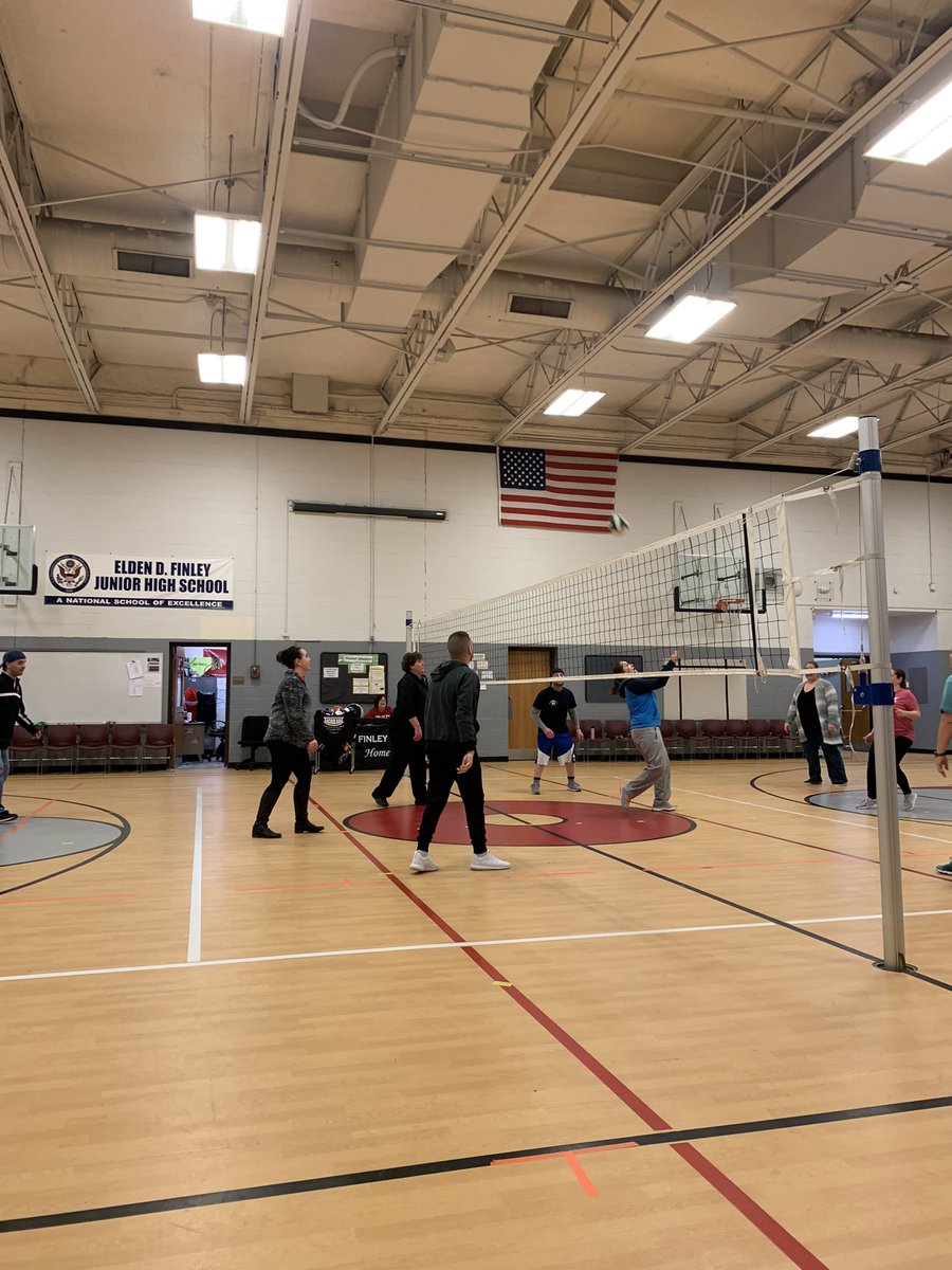MrsBazian's tweet photo. Friday Fun!! Staff volleyball game!! #cridgepride https://t.co/TkwXoc5SI4