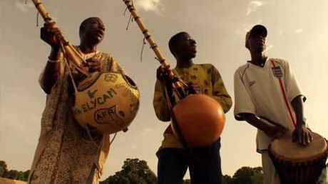 Тунис музыка. Музыка азии и африки. Африканские музыканты. Страны тропической африки список. Гриоты в африке.