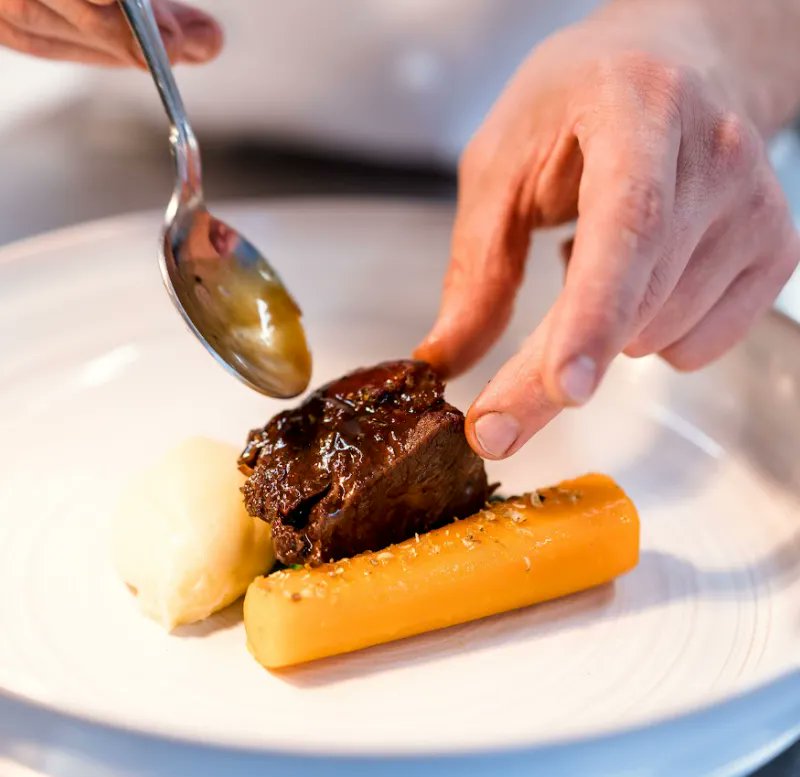 𝗦𝘁𝗼𝗸𝗲 𝗠𝗶𝗹𝗹 𝗥𝗲𝘀𝘁𝗮𝘂𝗿𝗮𝗻𝘁 tweet media