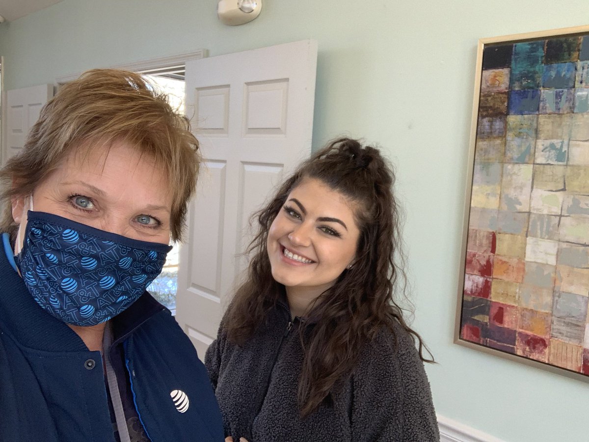 2nd stop -HERE COMES KAMO!  Congrats@on your promotion Korrie! <a href="/iukumeyer/">Keith Meyer</a> #KAMO #lifeatatt