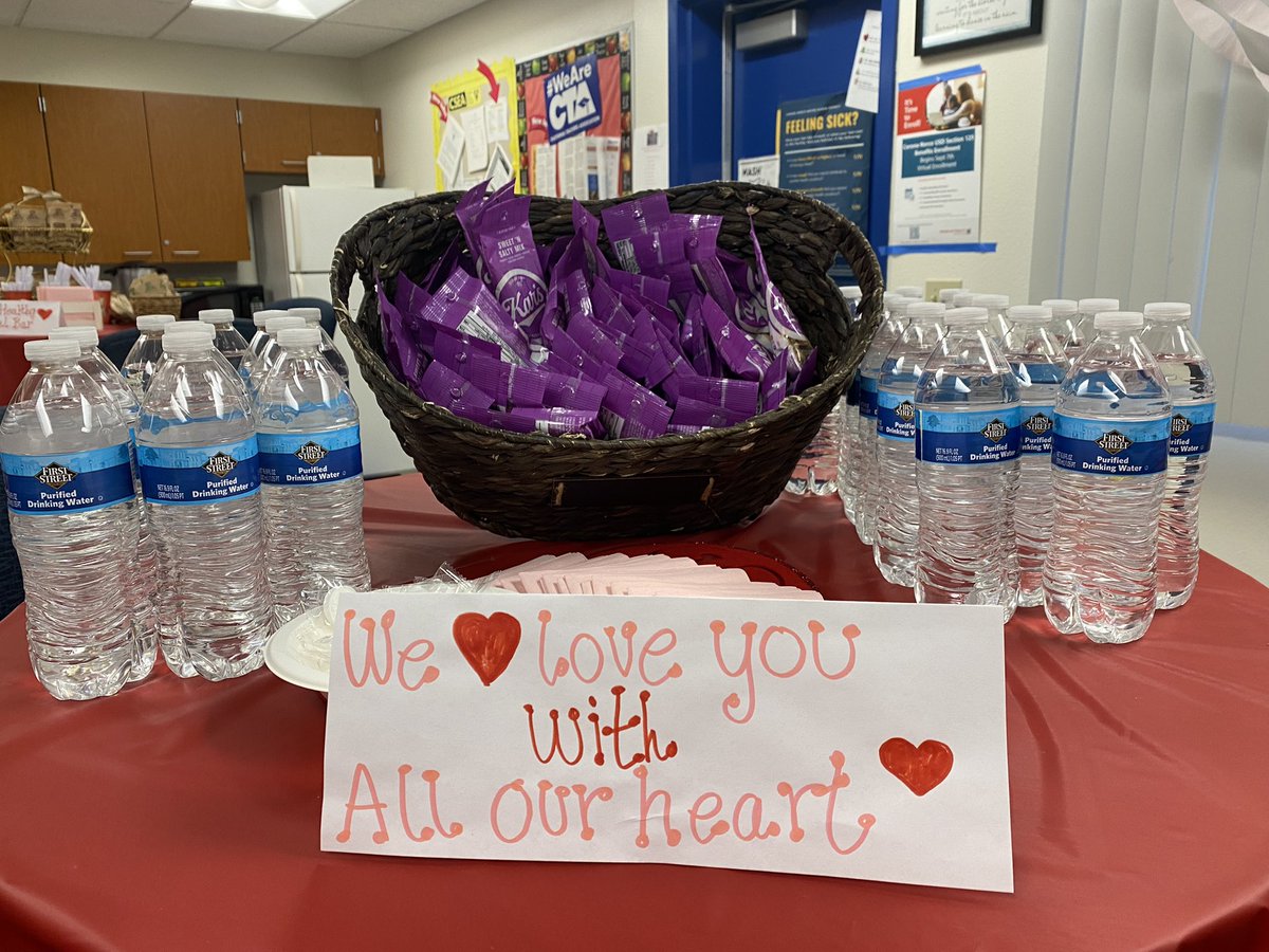 Thank PTSA for the Hear-Healthy Breakfast!!! 🍎🍌🥣