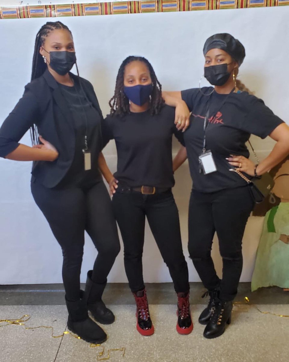 JohnRFrancisEC's tweet image. TEACHER BLACKOUT!!! #swwfs #bhmspiritweek