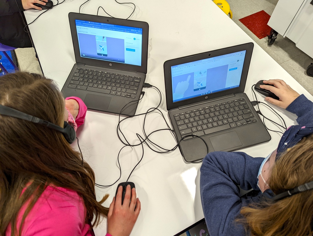 Dena Miss Tech Queen tweet media