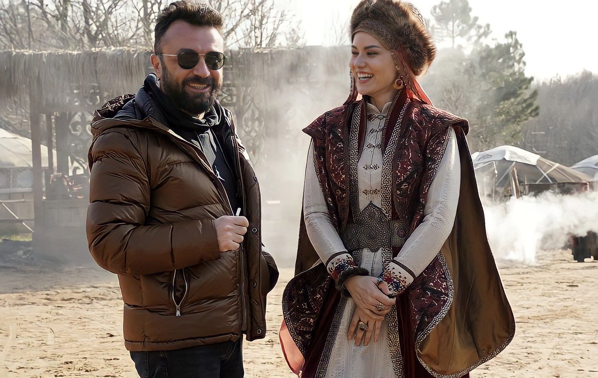 Güzelim 🥺❤️💍 <a href="/EvcenF/">Fahriye Evcen Özçivit</a> 
#FahriyeEvcen #alparslanbüyükselcuklu #BurakÖzçivit