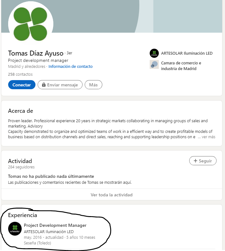 JulianMaciasT's tweet photo. Resumiendo: Daniel Alcazar, ganadero de profesión, y Tomás Ayuso, vendedor de bombillas, amigo y hermano respectivamente de Isabel Díaz Ayuso, han vendido 250.000 mascarillas a 6€ la unidad. Pero no tiene nada que ver que sea el hermano y el amigo de Ayuso. Es todo legal. https://t.co/0MahyBSgD9