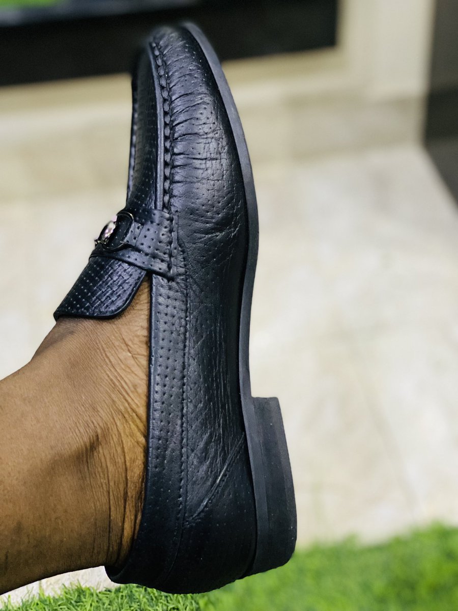 levels_nig's tweet photo. LEVELS Sambas. 
N14,000 
Rt please. 
📍Janbulo 2nd Gate. 
08061232190 https://t.co/Qqmka928jJ