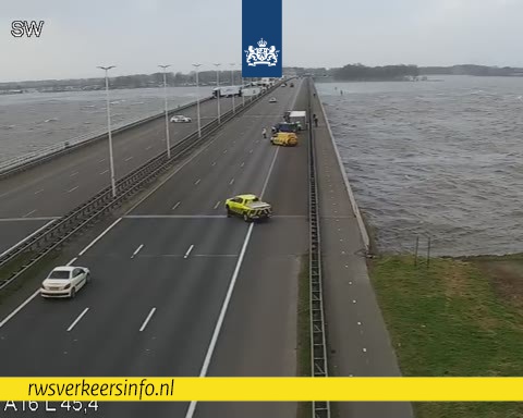 Rijkswaterstaat Verkeersinformatie tweet media