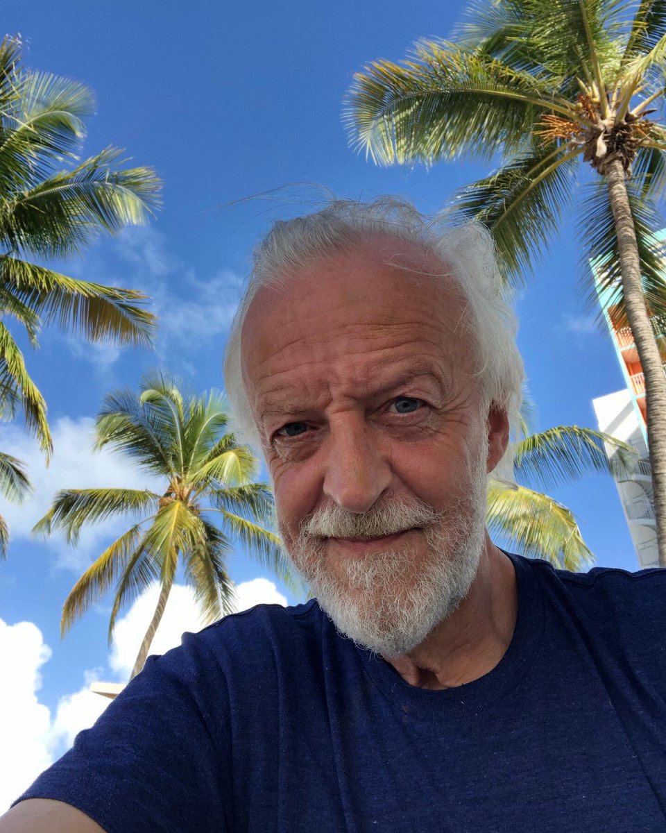 Bown8Paul's tweet photo. Death In Paradise 25th Feb 9.00. https://t.co/OSHsA4CZaf